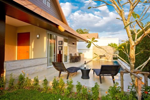 Casa de 3 dormitorios en Pattaya, Tailandia № 243349 - foto 3
