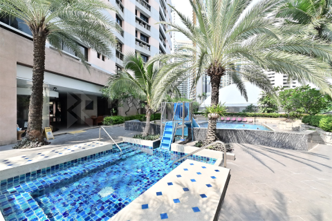 Condominio de 3 dormitorios en Bangkok, Tailandia № 187927 - foto 8