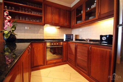 Condominio de 2 dormitorios en Pattaya, Tailandia № 242985 - foto 2