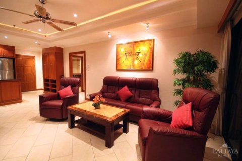 Condominio de 2 dormitorios en Pattaya, Tailandia № 242985 - foto 8