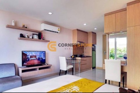 Condominio de 1 dormitorio en Jomtien Beach, Pattaya, Tailandia № 241683 - foto 2