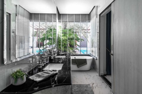 Casa de 3 dormitorios en Bang Tao, Tailandia № 84864 - foto 9