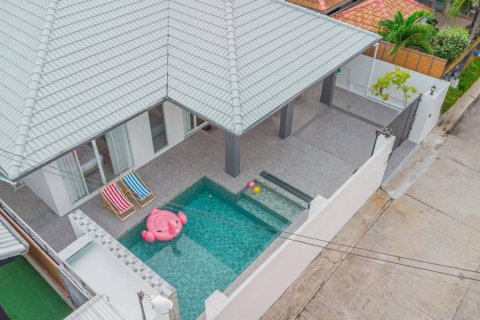 Chalet de 4 dormitorios en Pattaya, Tailandia № 241964