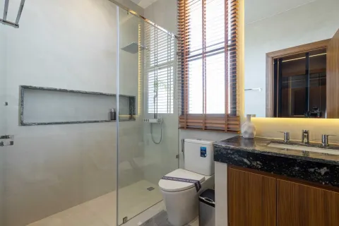 Haus in Bang Tao, Thailand 3 Schlafzimmer № 120938 - Foto 28