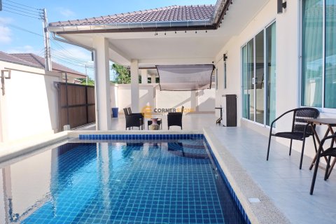 Estudio en Bang Lamung, Tailandia № 243533