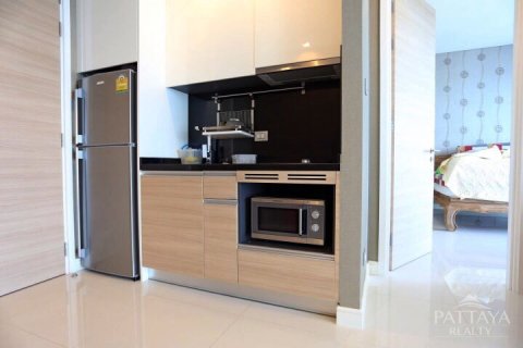Condominio de 1 dormitorio en Jomtien Beach, Pattaya, Tailandia № 242209