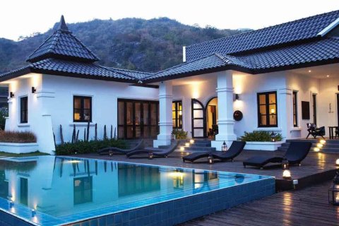 Chalet de 2 dormitorios en Hua Hin, Tailandia № 234292 - foto 26