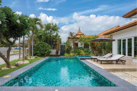 Chalet de 2 dormitorios en Hua Hin, Tailandia № 234292 - foto 4