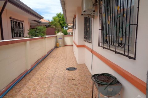 House in Pattaya, Thailand 3 bedrooms № 243097 - photo 6