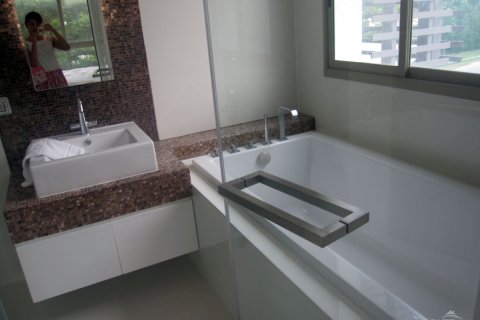 Condominio de 2 dormitorios en Pattaya, Tailandia № 242831 - foto 5