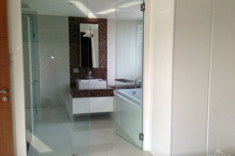 Condominio de 2 dormitorios en Pattaya, Tailandia № 242831 - foto 16
