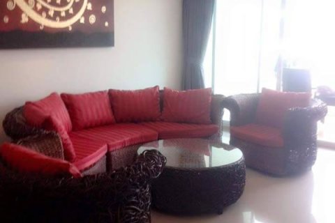Condo in Pattaya, Thailand, 2 bedrooms  № 242442 - photo 9
