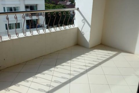 Condo in Pattaya, Thailand, 2 bedrooms  № 242442 - photo 14