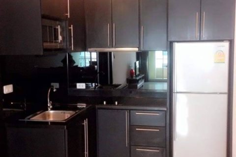 Condo in Pattaya, Thailand, 2 bedrooms  № 242442 - photo 8