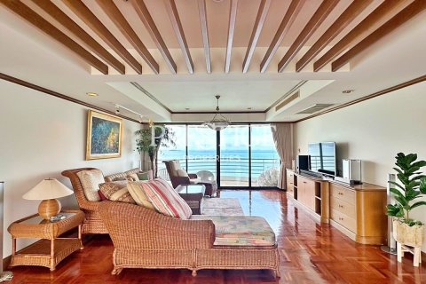 Eigentumswohnung in Pattaya, Thailand, 3 Schlafzimmer  № 250434