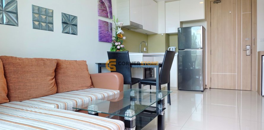 Estudio en el condominio en Pattaya, Tailandia № 243592