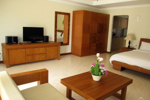 Estudio en el condominio en Jomtien Beach, Pattaya, Tailandia № 242669 - foto 8