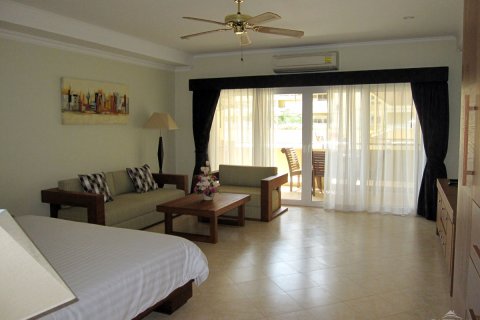 Estudio en el condominio en Jomtien Beach, Pattaya, Tailandia № 242669 - foto 5