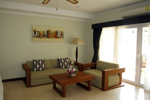 Estudio en el condominio en Jomtien Beach, Pattaya, Tailandia № 242669 - foto 6