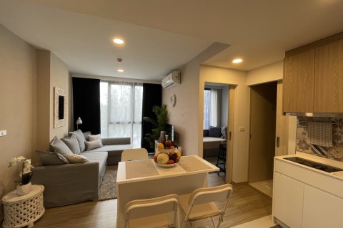 Apartment in Pattaya, Thailand 3 rooms № 234184
