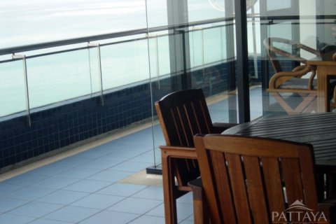 Condominio de 2 dormitorios en Pattaya, Tailandia № 242606 - foto 4