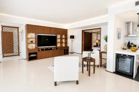 คอนโดมิเนียมในหาดกมลา, ประเทศไทย, 2 ห้องนอน № 241679 - รูปถ่าย 4
