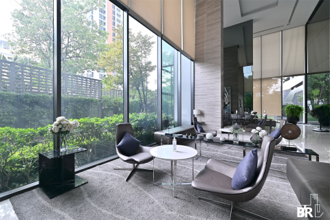 Condo in Bangkok, Thailand, 2 bedrooms № 186230 - photo 10