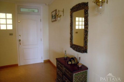 Eigentumswohnung in Pattaya, Thailand, 2 Schlafzimmer  № 242147 - Foto 17