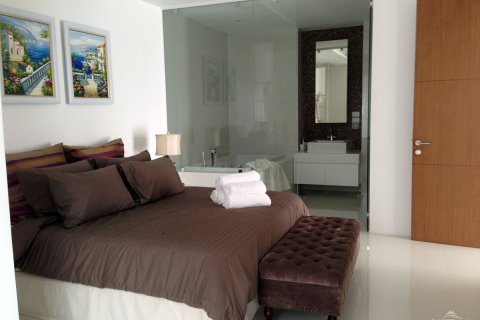 Condominio de 3 dormitorios en Pattaya, Tailandia № 242830 - foto 11