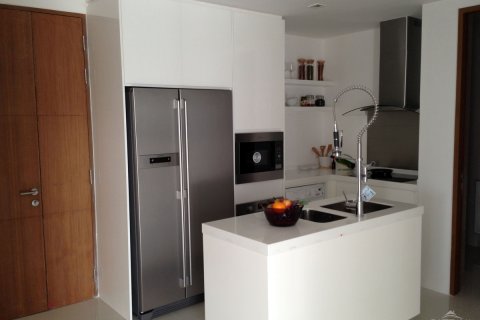 Condominio de 3 dormitorios en Pattaya, Tailandia № 242830 - foto 2