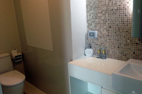 Condominio de 3 dormitorios en Pattaya, Tailandia № 242830 - foto 3