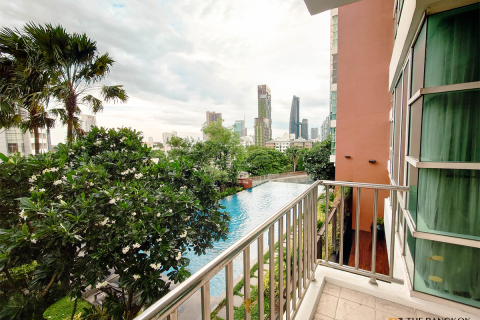 Condo in Bangkok, Thailand, 3 bedrooms  № 254916
