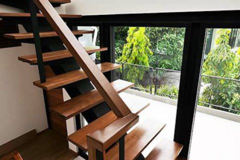 Casa de 3 dormitorios en Watthana, Bangkok, Tailandia № 244906 - foto 12