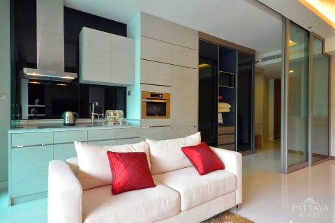 Condo in Pattaya, Thailand, 1 bedroom № 242348 - photo 5