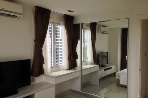 Condominio de 1 dormitorio en Pattaya, Tailandia № 243061 - foto 5