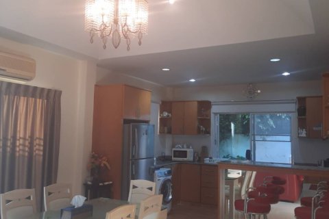 Casa de 2 dormitorios en Pattaya, Tailandia № 243198 - foto 8