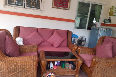 Casa de 2 dormitorios en Pattaya, Tailandia № 243198 - foto 18