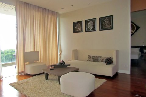 Condominio de 2 dormitorios en Pattaya, Tailandia № 242302 - foto 2