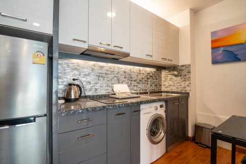 Estudio en el condominio en Bang Lamung, Tailandia № 255059 - foto 12