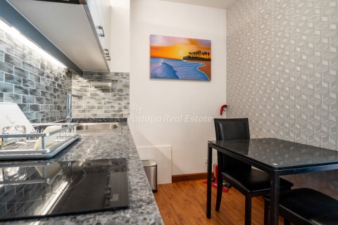 Estudio en el condominio en Bang Lamung, Tailandia № 255059 - foto 14