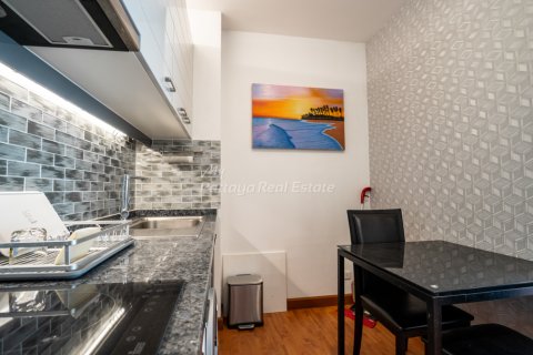 Estudio en el condominio en Bang Lamung, Tailandia № 255059 - foto 13