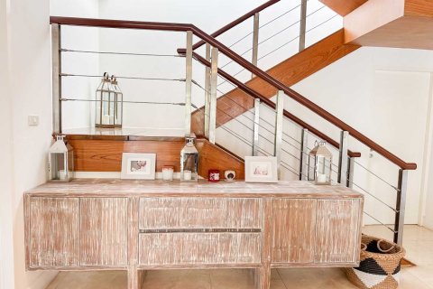 Condominio de 4 dormitorios en Bang Tao, Tailandia № 120802 - foto 26