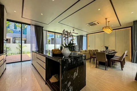 Casa de 4 dormitorios en Bang Tao, Tailandia № 28581 - foto 5