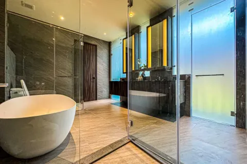 Casa de 4 dormitorios en Bang Tao, Tailandia № 28581 - foto 15
