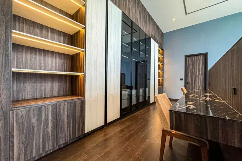 Casa de 4 dormitorios en Bang Tao, Tailandia № 28581 - foto 6