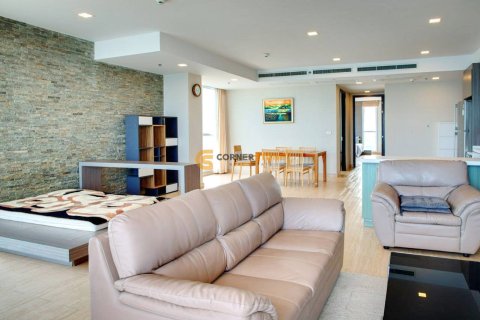 Estudio en el condominio en Jomtien Beach, Pattaya, Tailandia № 243570 - foto 3