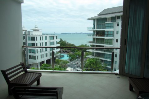 Condominio de 2 dormitorios en Pattaya, Tailandia № 243039 - foto 3