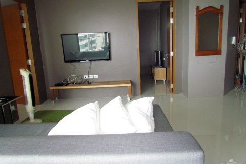 Condominio de 2 dormitorios en Pattaya, Tailandia № 243039 - foto 4