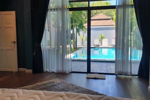 Casa de 3 dormitorios en Pattaya, Tailandia № 243194 - foto 5