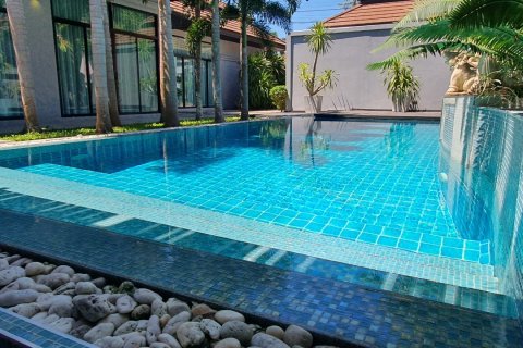 Casa de 3 dormitorios en Pattaya, Tailandia № 243194 - foto 24